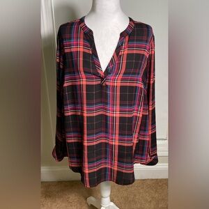Torrid Womens long sleeve v neck plaid blouse size 0